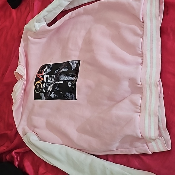 Never worn rustyfarian jacket with pink and white and pictures of bob marley - Picture 3 of 3